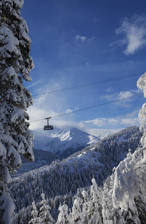 Catrina Lodge Disentis Bagian luar foto